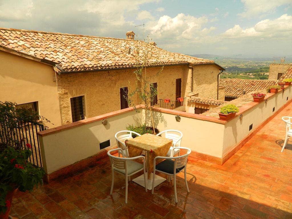 Palazzo Nanni Apartment Montefalco Cameră foto